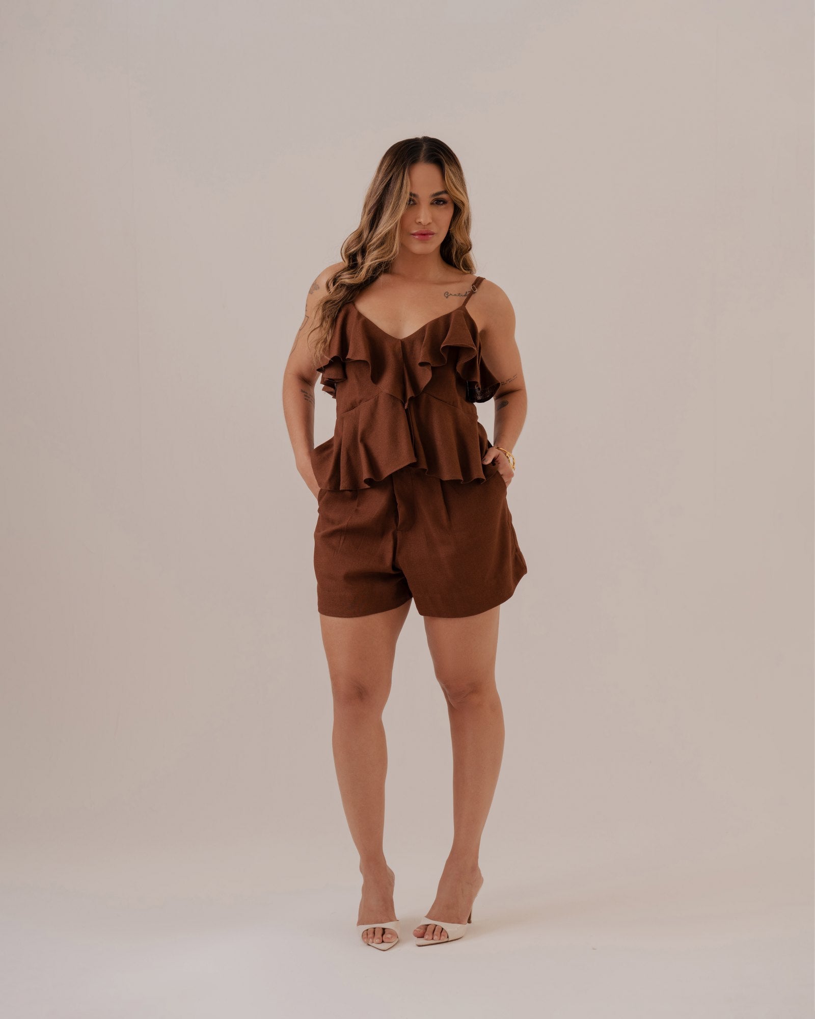 SHORT ALFAIATARIA DE LINHO