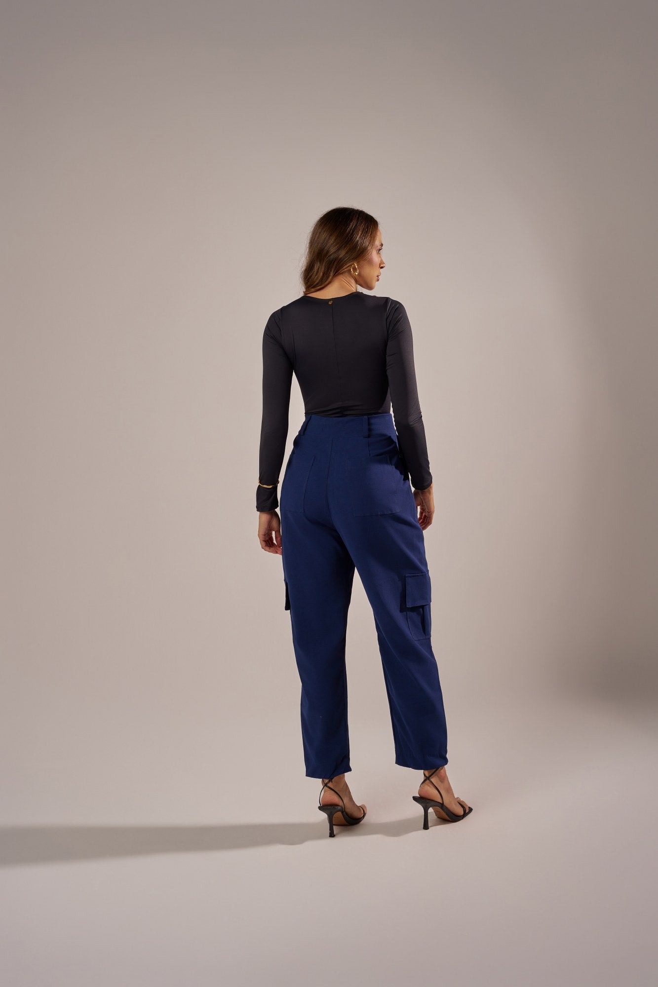 CALÇA BAGGY BOLSOS CARGO