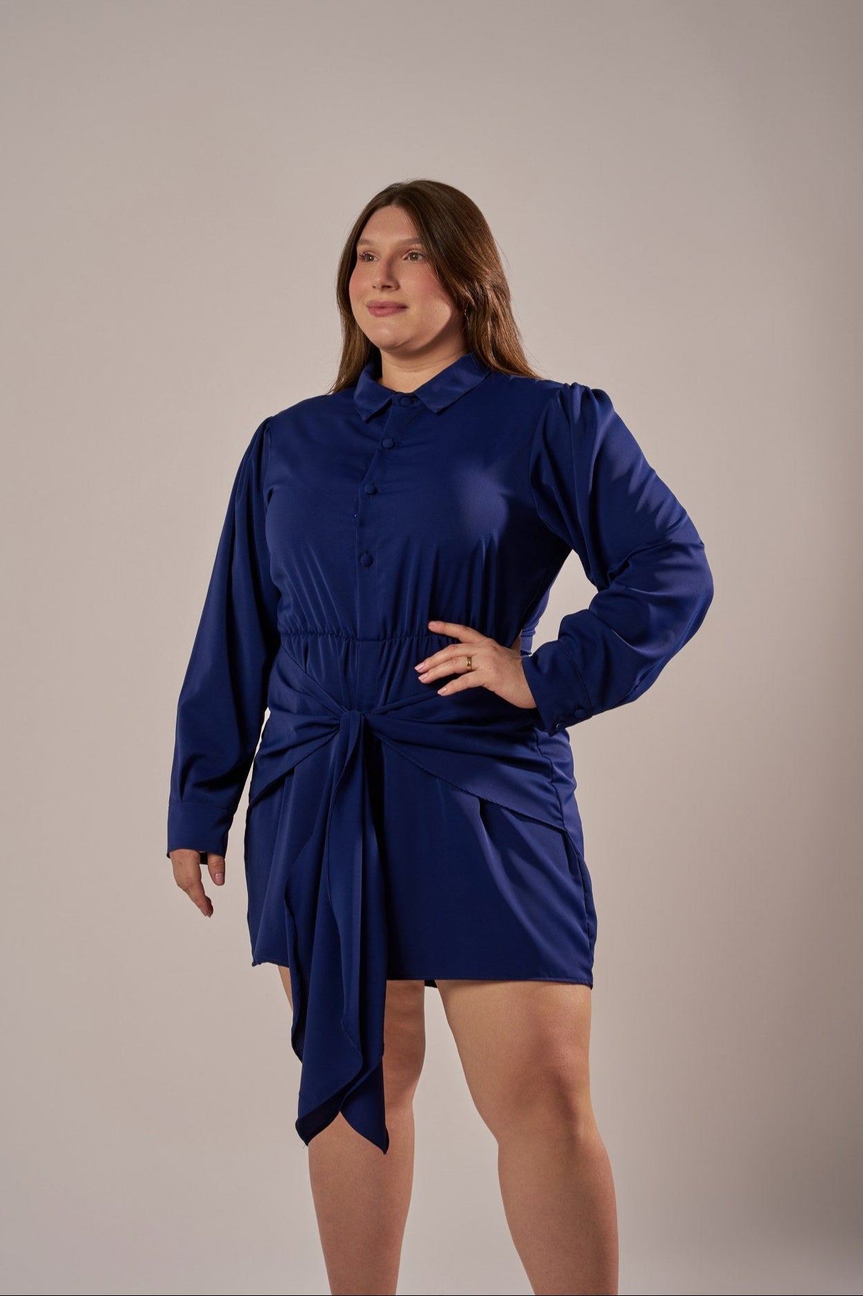 VESTIDO CURTO CHEMISE COM AMARRAÇÃO
