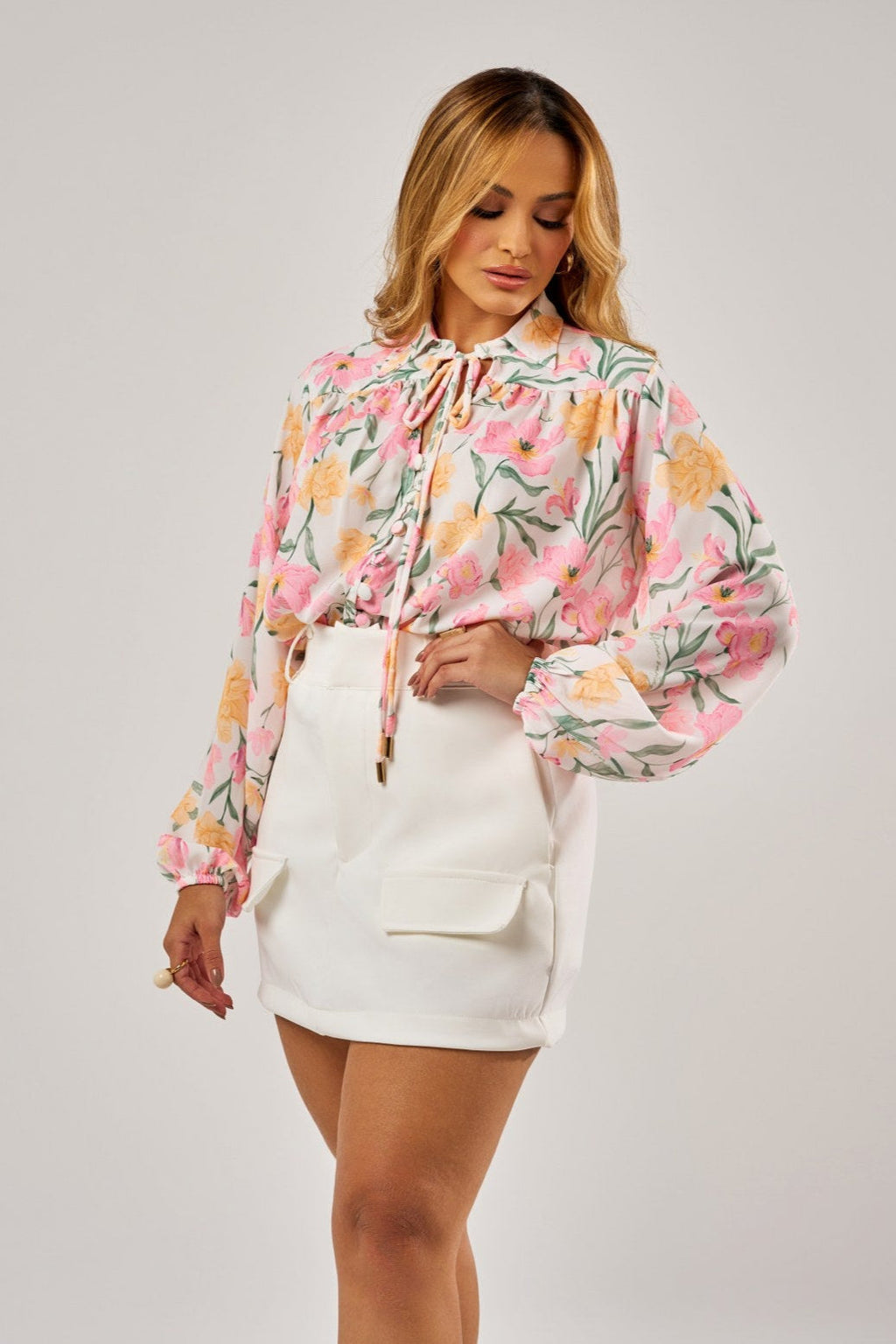 SHORT SAIA ALFAIATARIA COM BOLSOS LAPELAS