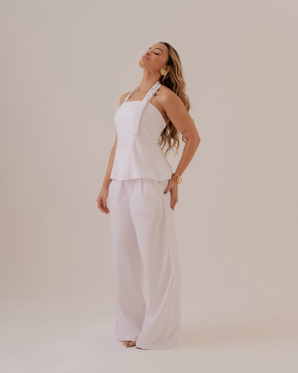 BLUSA ALONGADA FRENTE ÚNICA