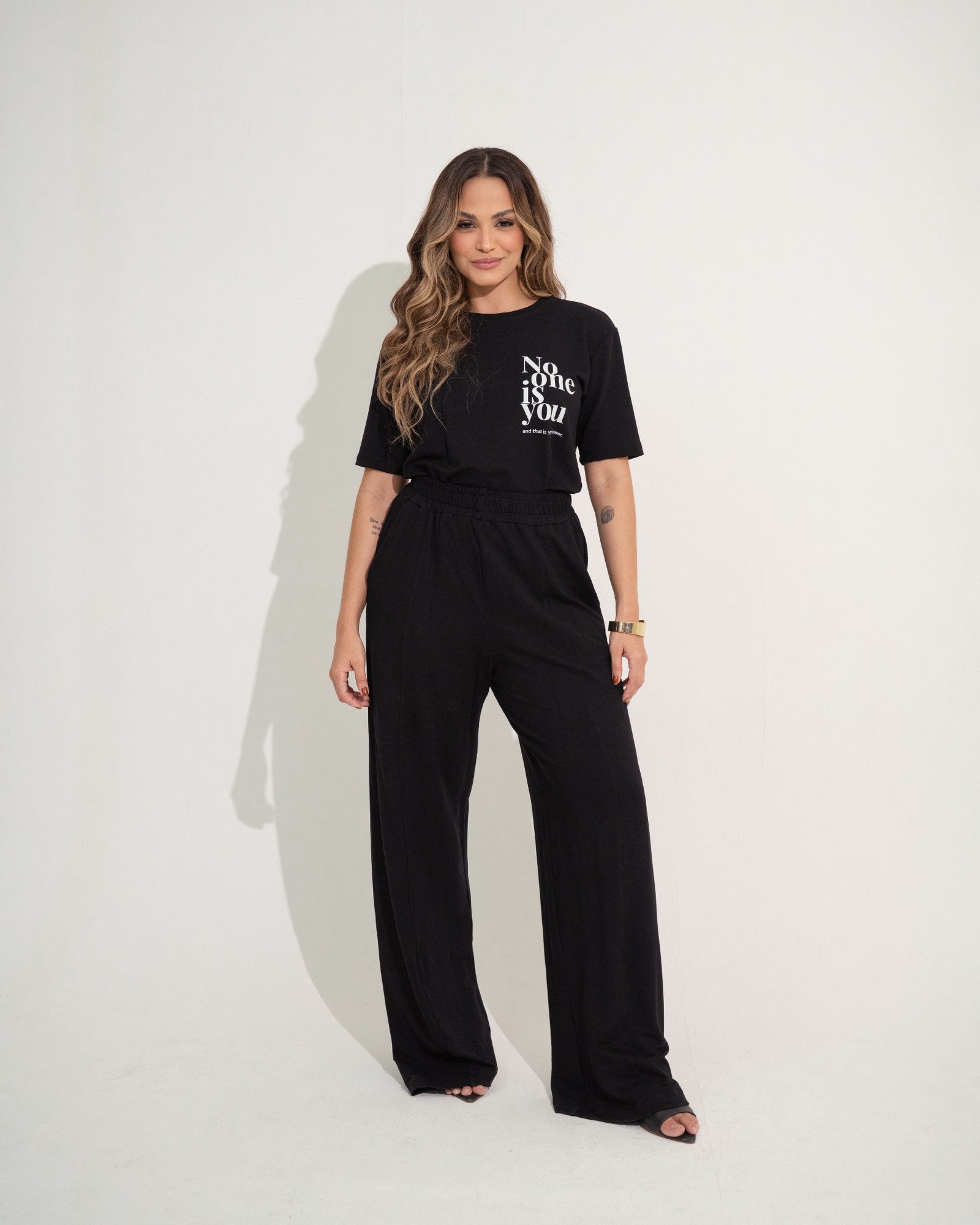 T-SHIRT MOLETINHO