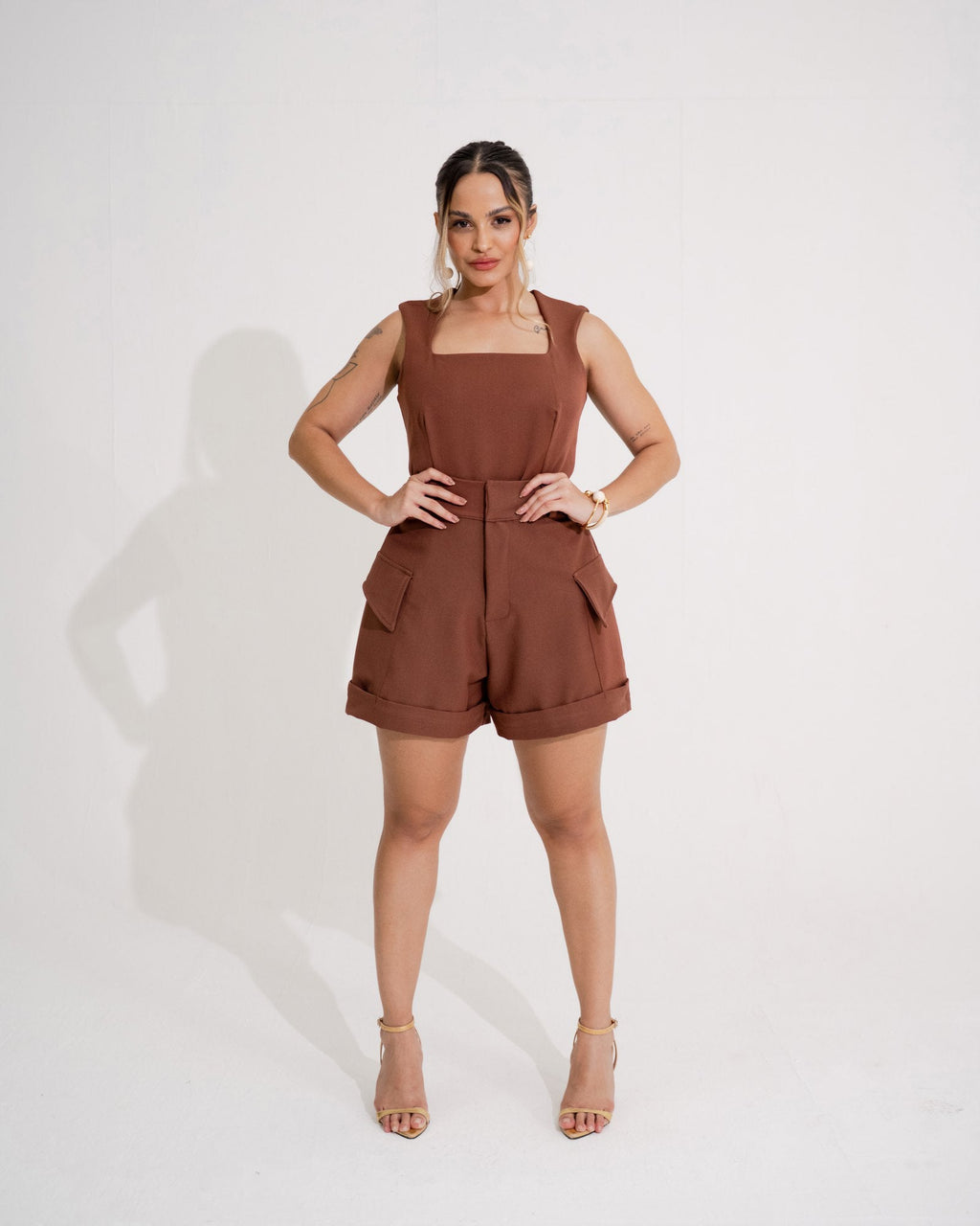 BLUSA DECOTE RETO