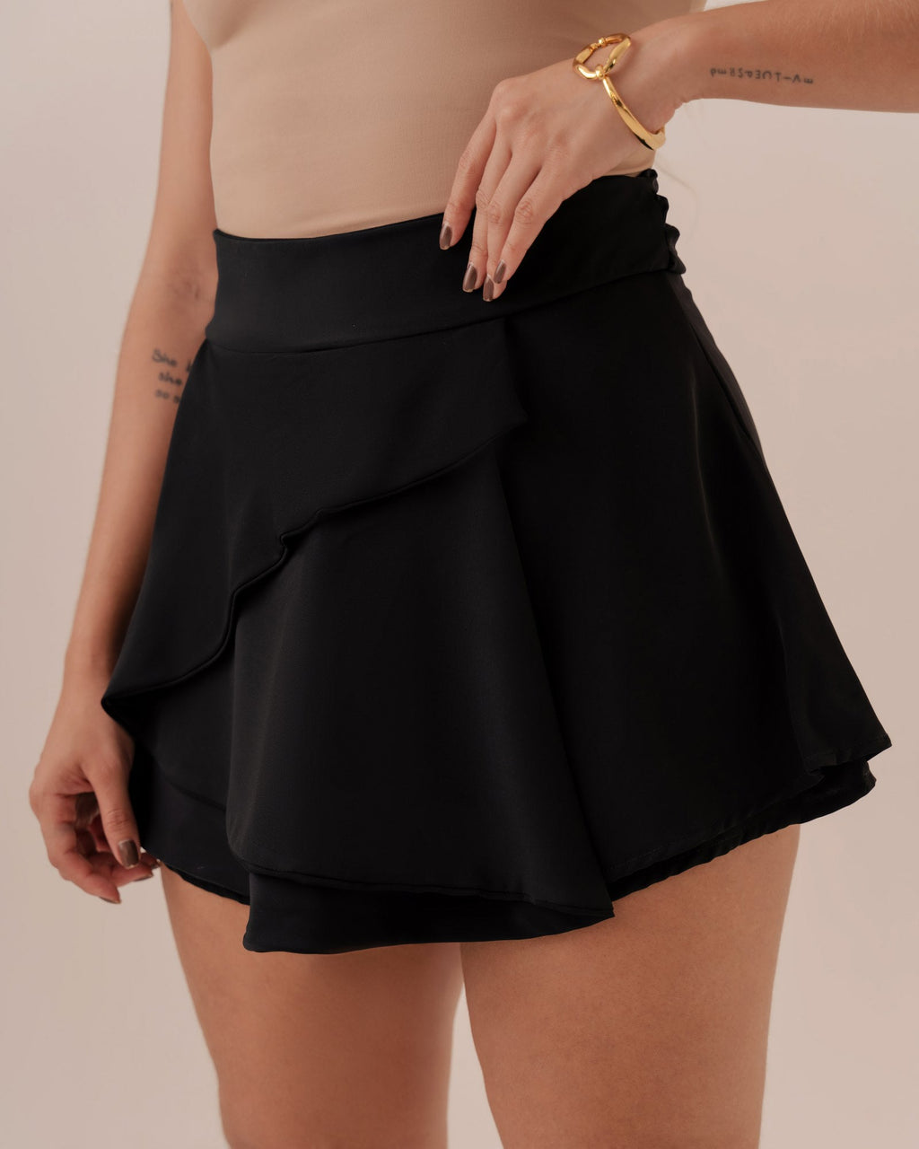 SHORT SAIA ALFAIATARIA LEVE LISO