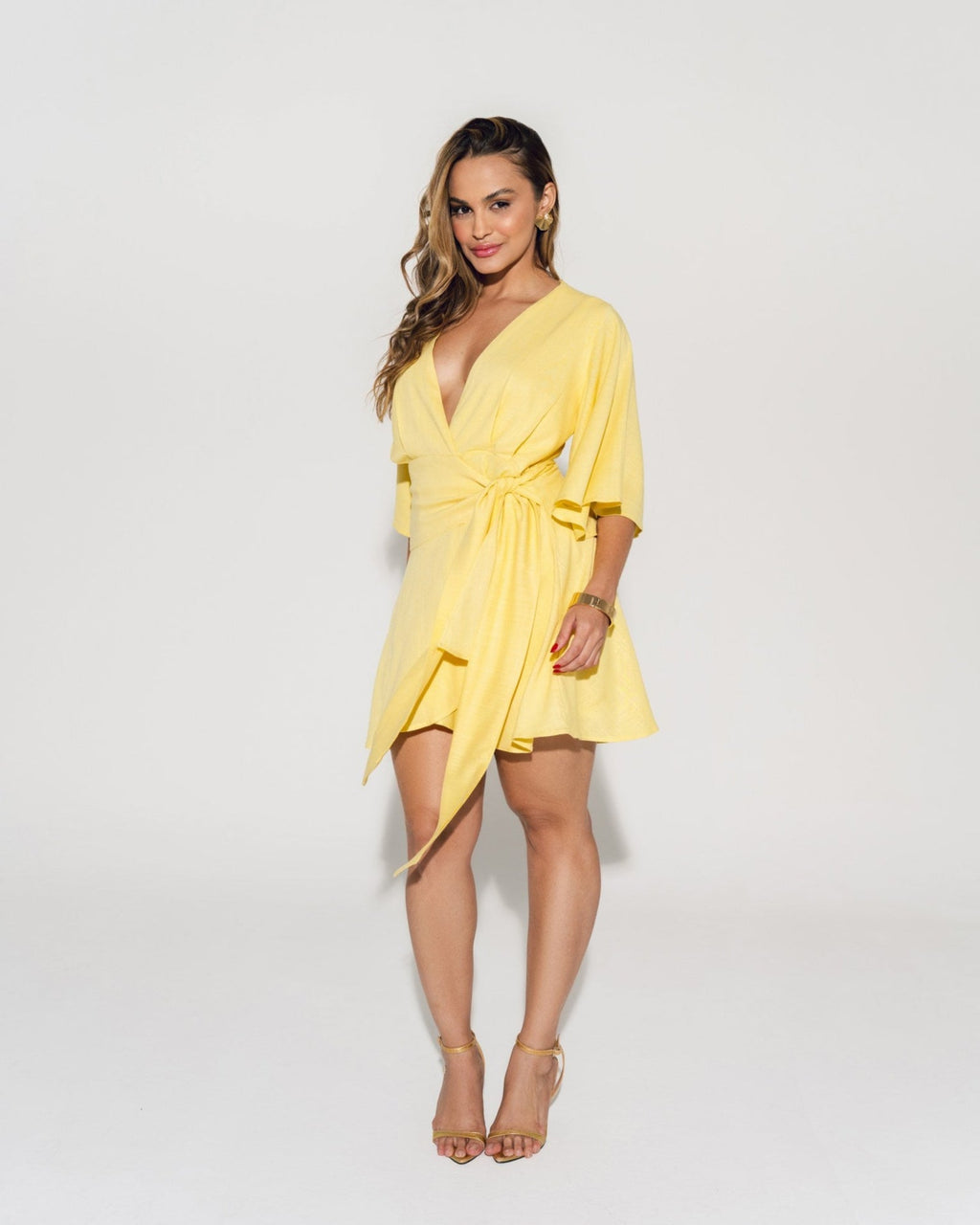 VESTIDO TRANSPASSADO COM FAIXA
