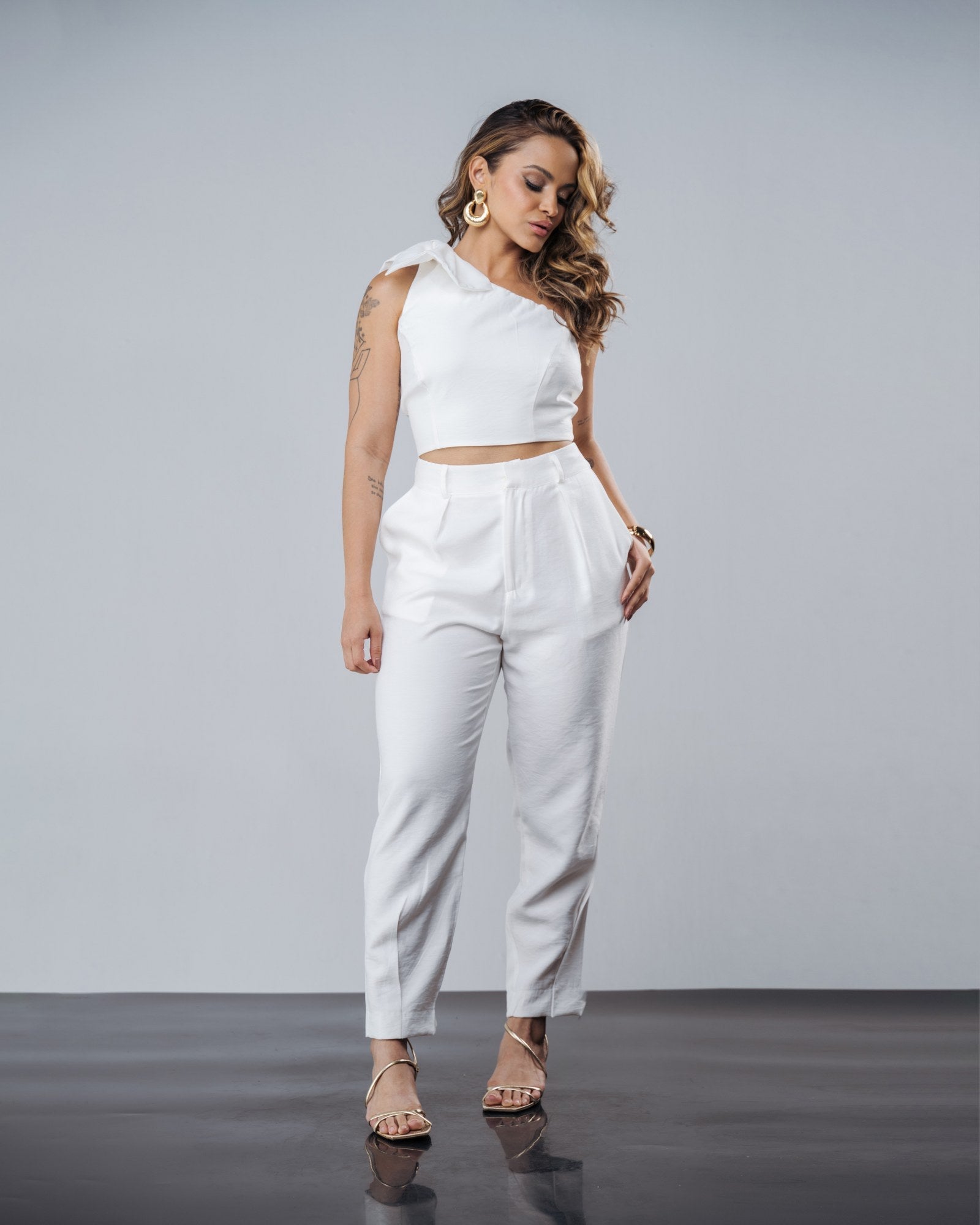 CROPPED COM MAXI LAÇO