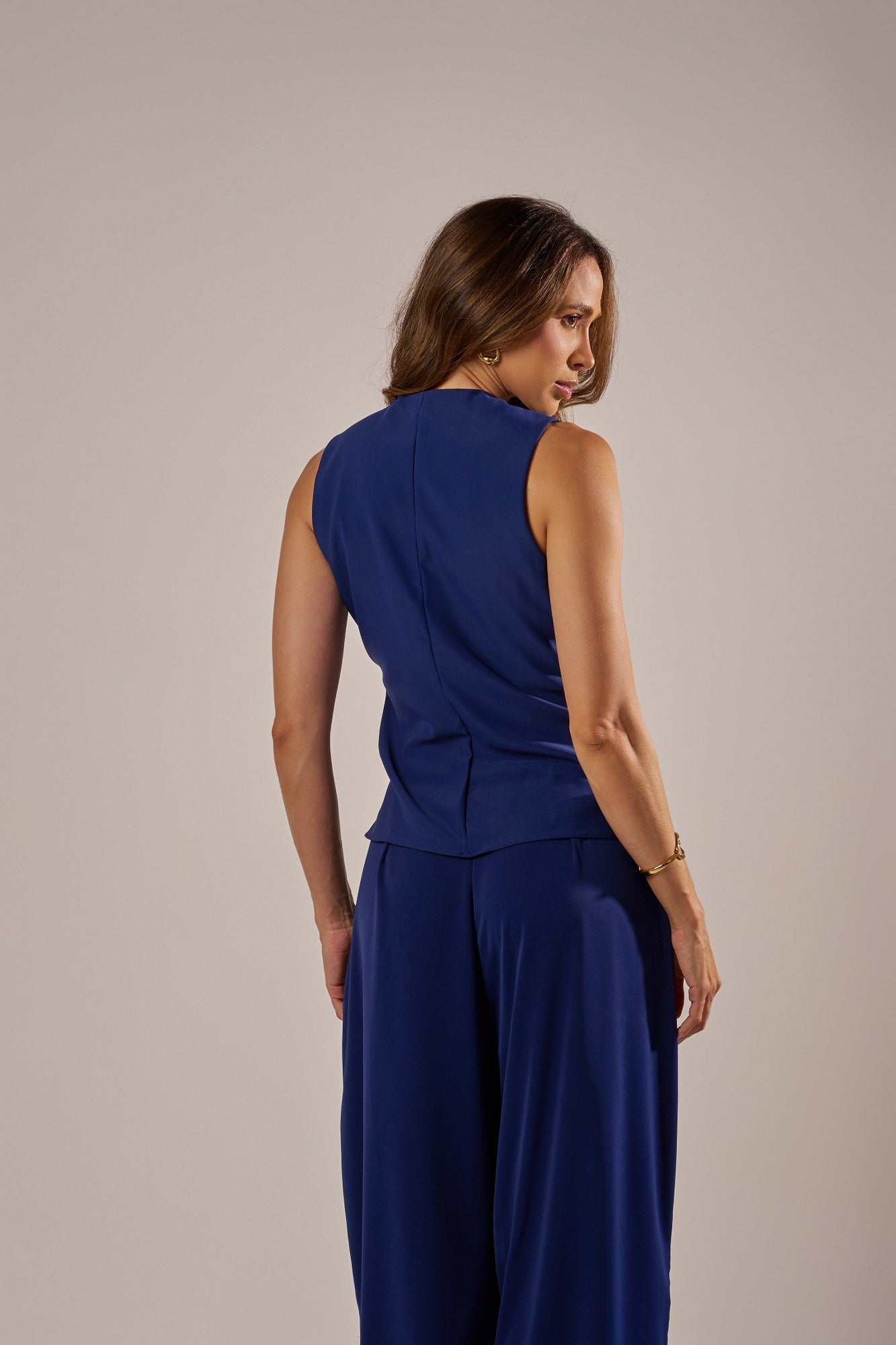CALÇA PANTALONA ALFAIATARIA LEVE COM PREGAS