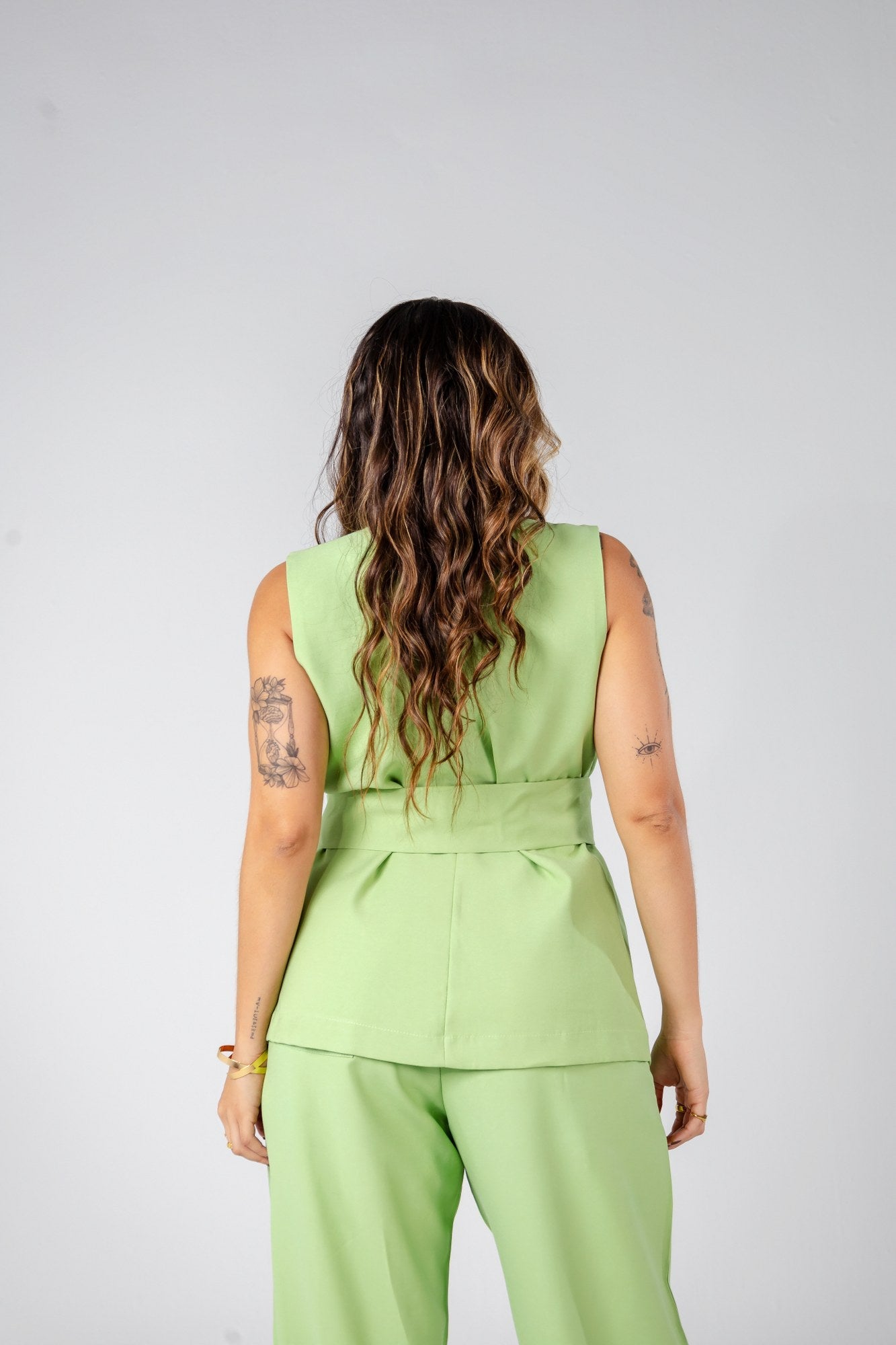 COLETE ALFAIATARIA COM FAIXA VERDE