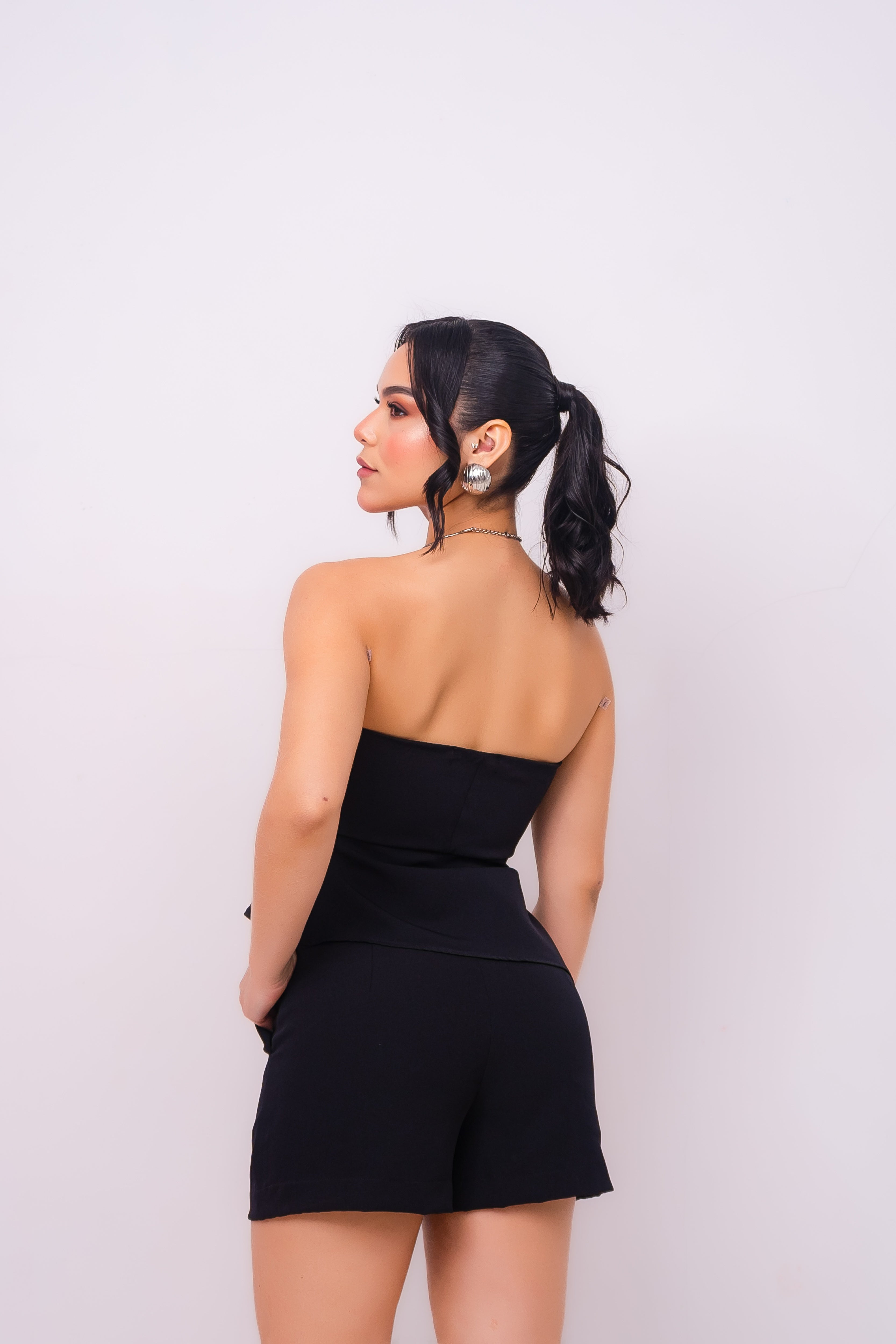BLUSA ALFAIATARIA PEPLUM ASSIMÉTRICO (FIVE)