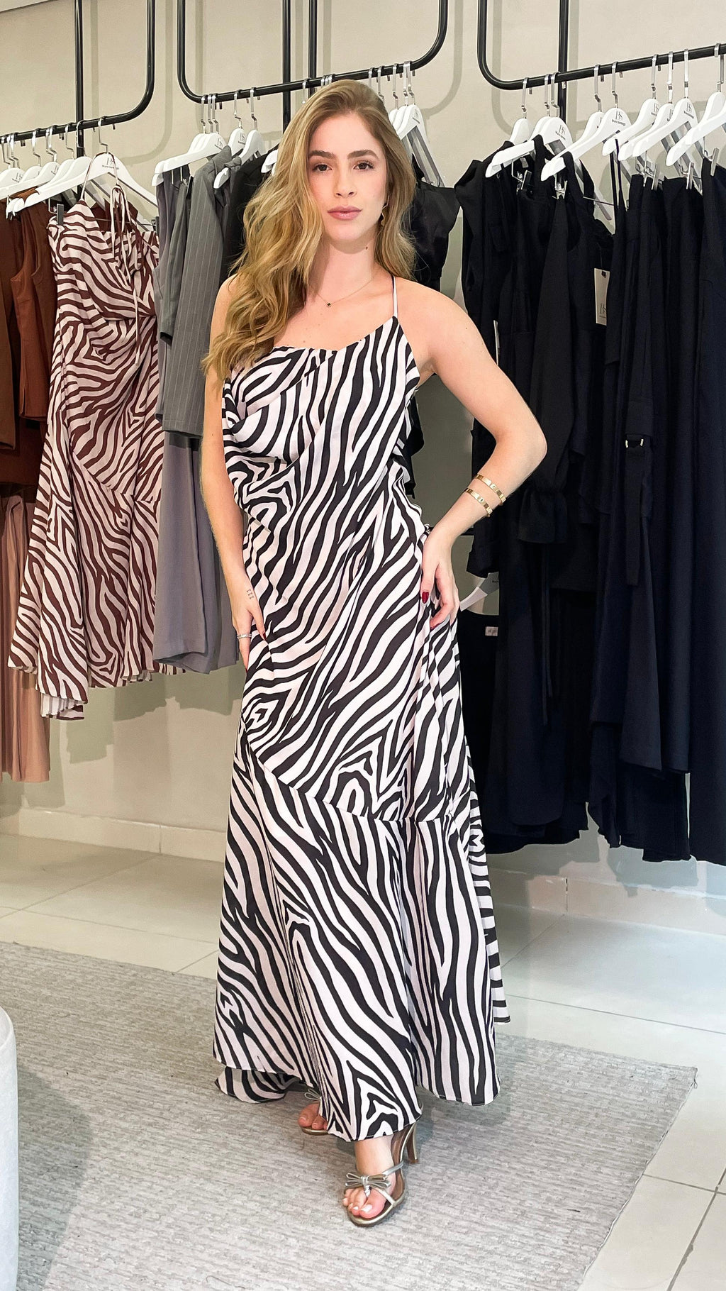 VESTIDO MIDI DEGAGÊ ZEBRA